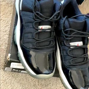 Jordan 11 LOW